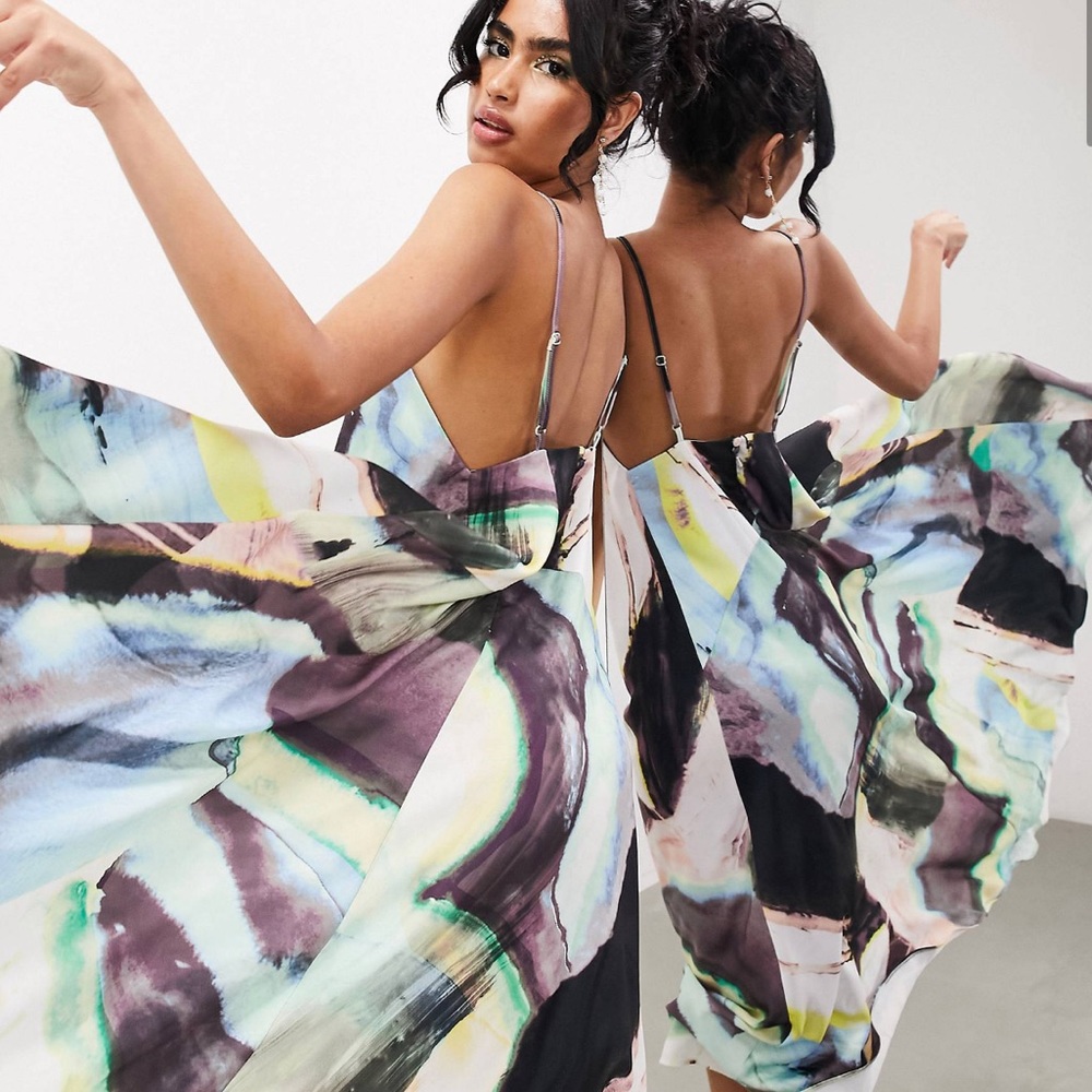 ASOS EDITION statement strappy v neck maxi dress in abstract print - Size Small